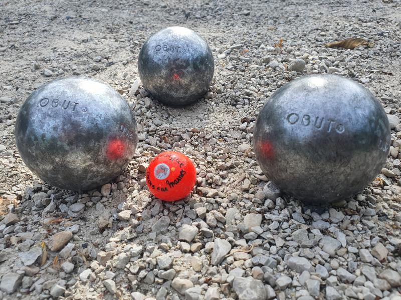 PETANQUE  TOURS